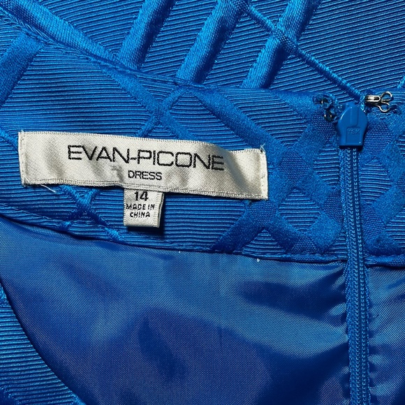 Evan Picone Women’s Midi Dress with Bra Strap Holder. Size 14 Blue - Picture 6 of 7